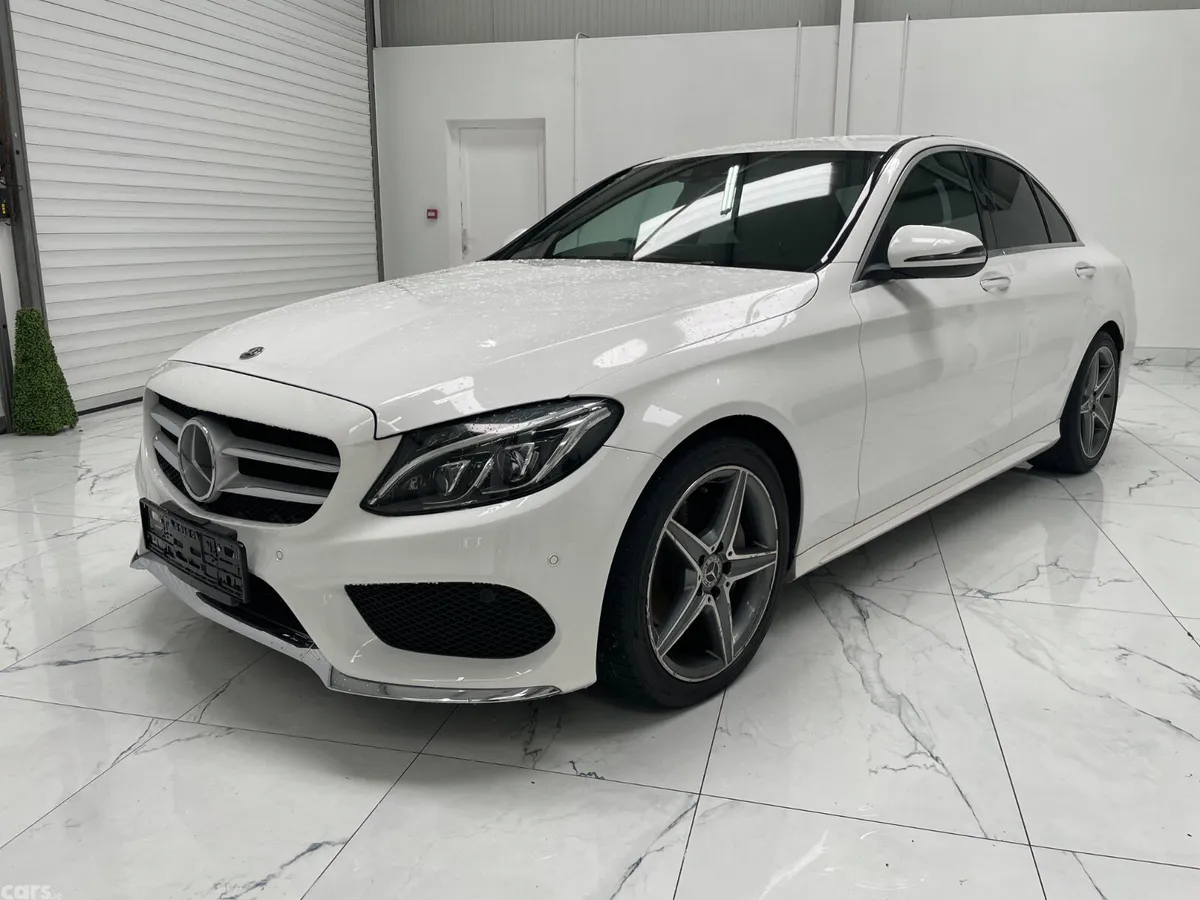 Mercedes-Benz 220 Saloon, Diesel, 2018, White