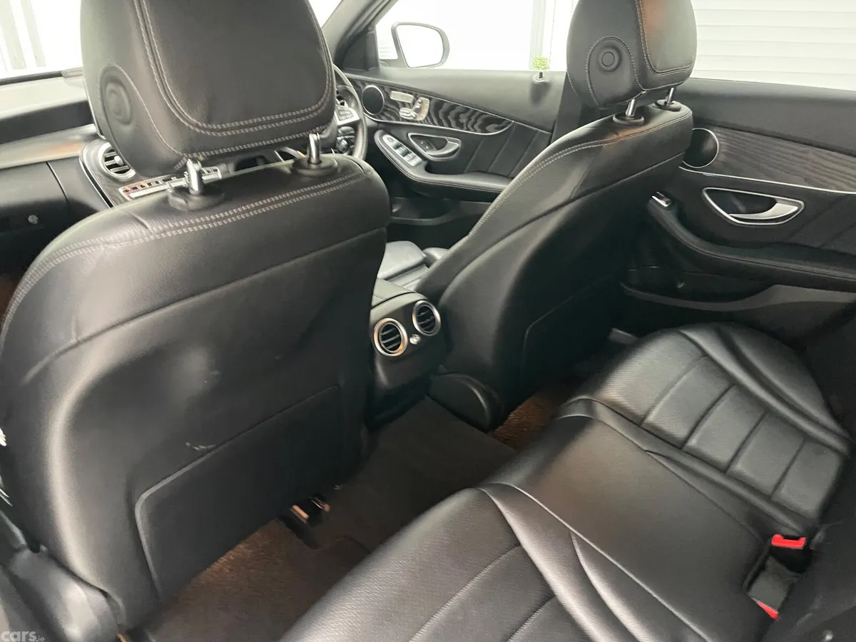 Mercedes-Benz 220 Saloon, Diesel, 2018, White