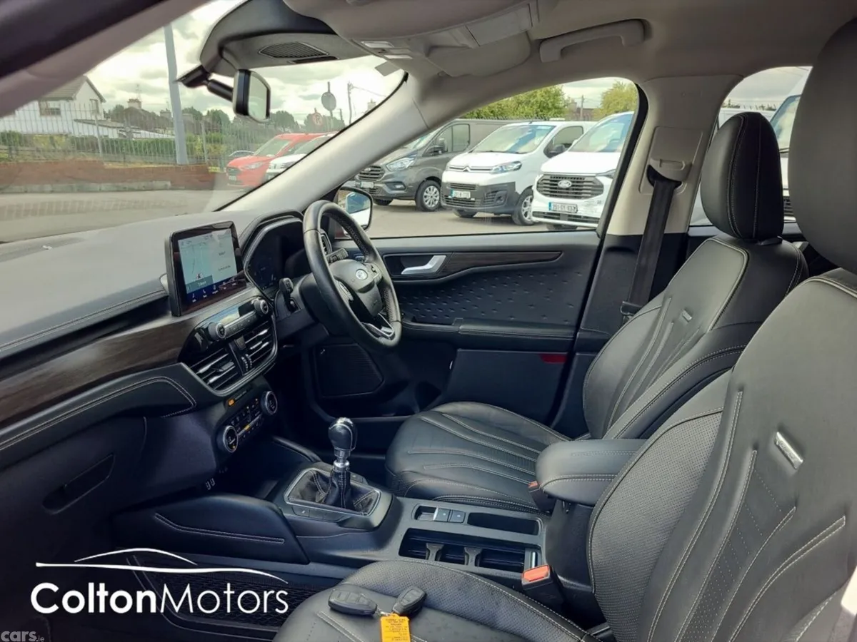 Ford Kuga SUV, Diesel, 2021, Red