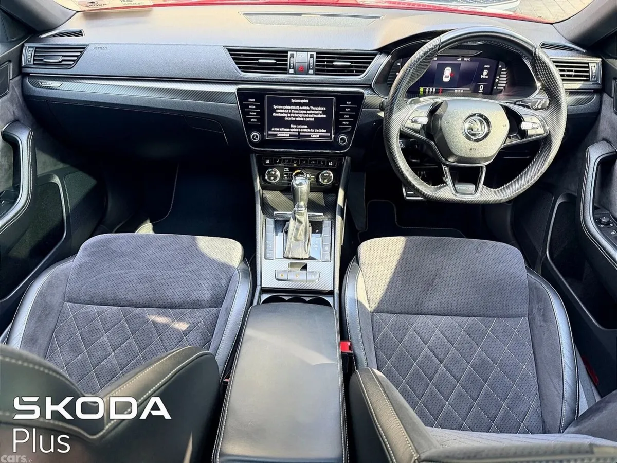 Skoda Superb Saloon, Diesel, 2023, Red