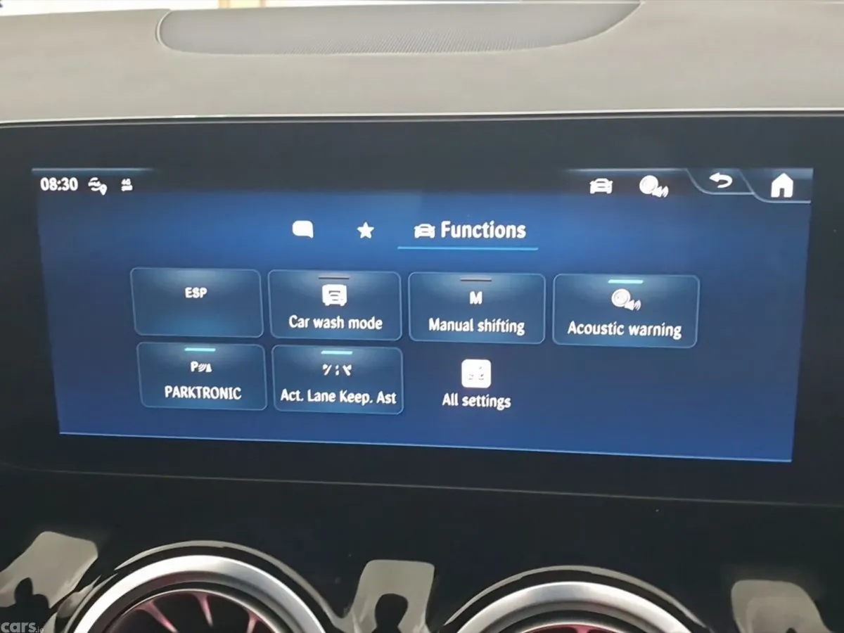 Mercedes-Benz GLA SUV, Petrol Plug-in Hybrid, 2024, Grey
