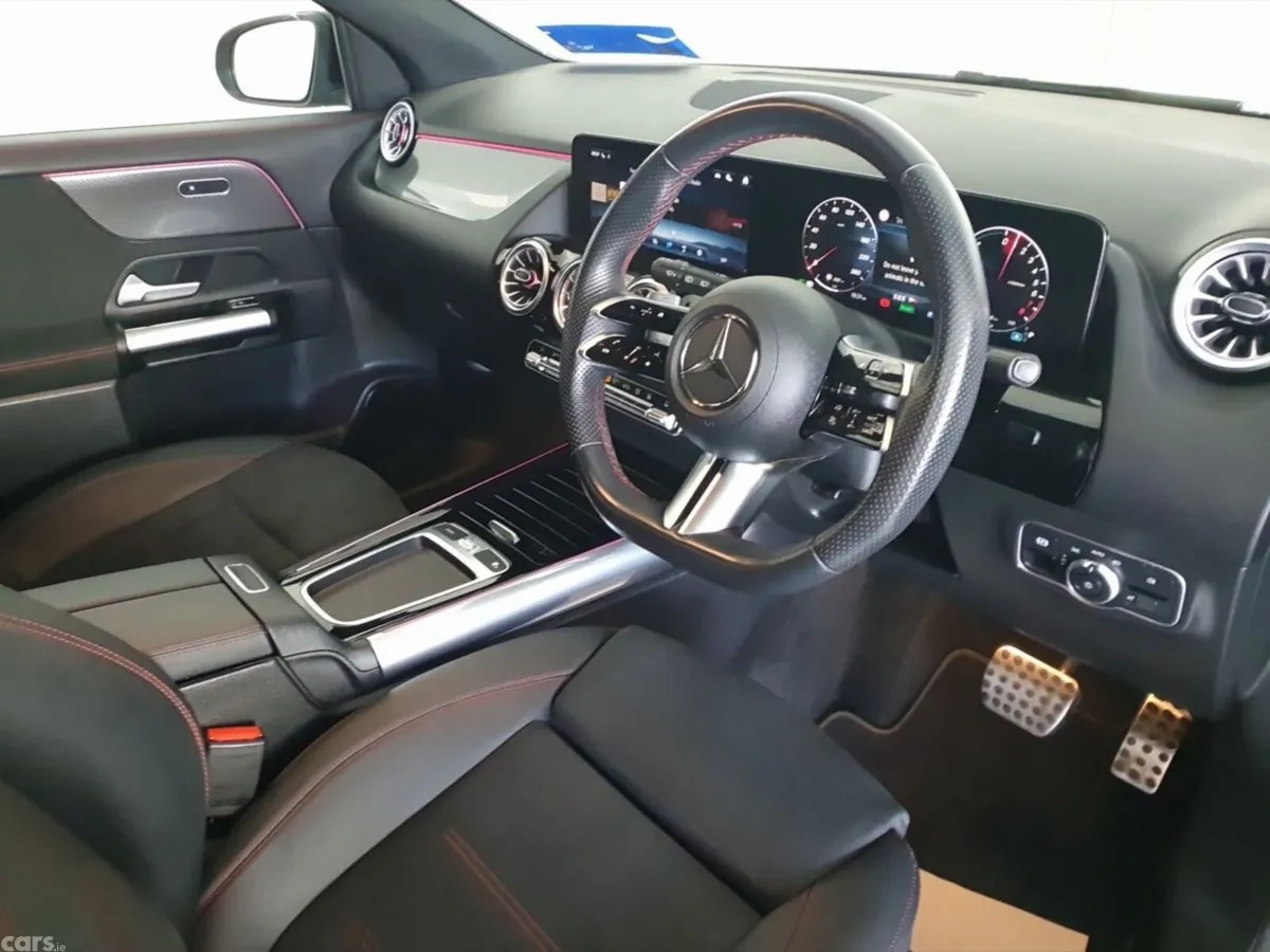 Mercedes-Benz GLA SUV, Petrol Plug-in Hybrid, 2024, Grey