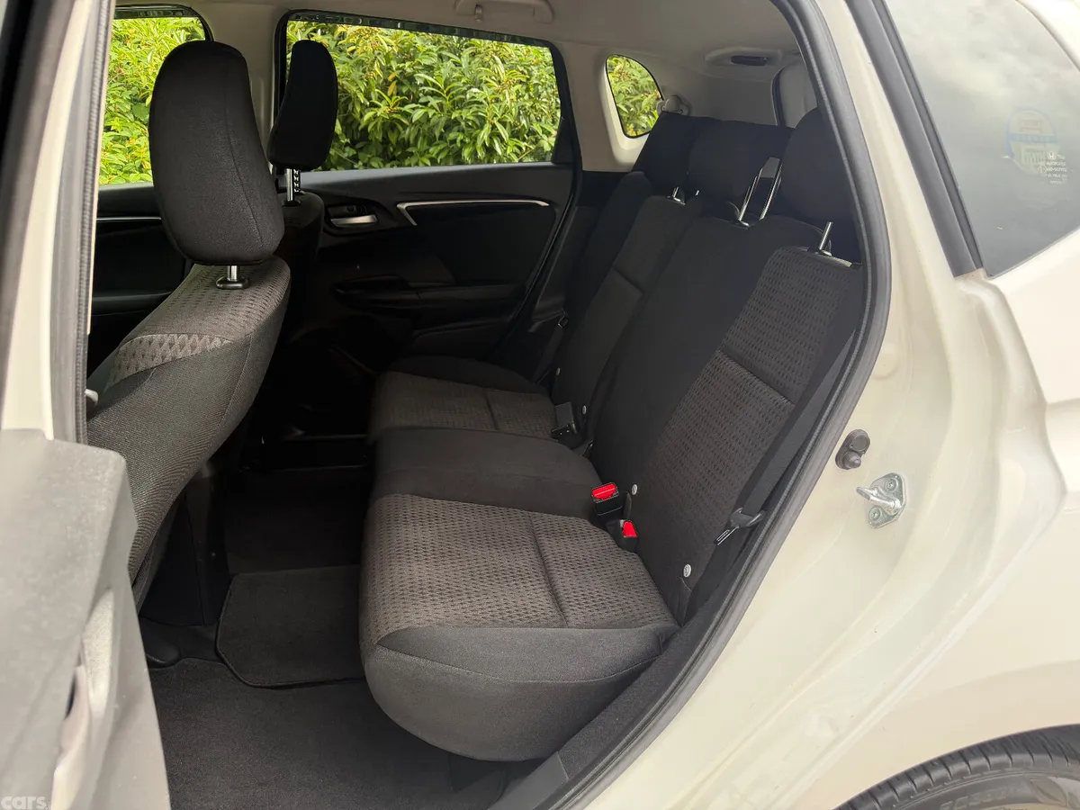 Honda Fit Hatchback, Petrol Hybrid, 2019, White