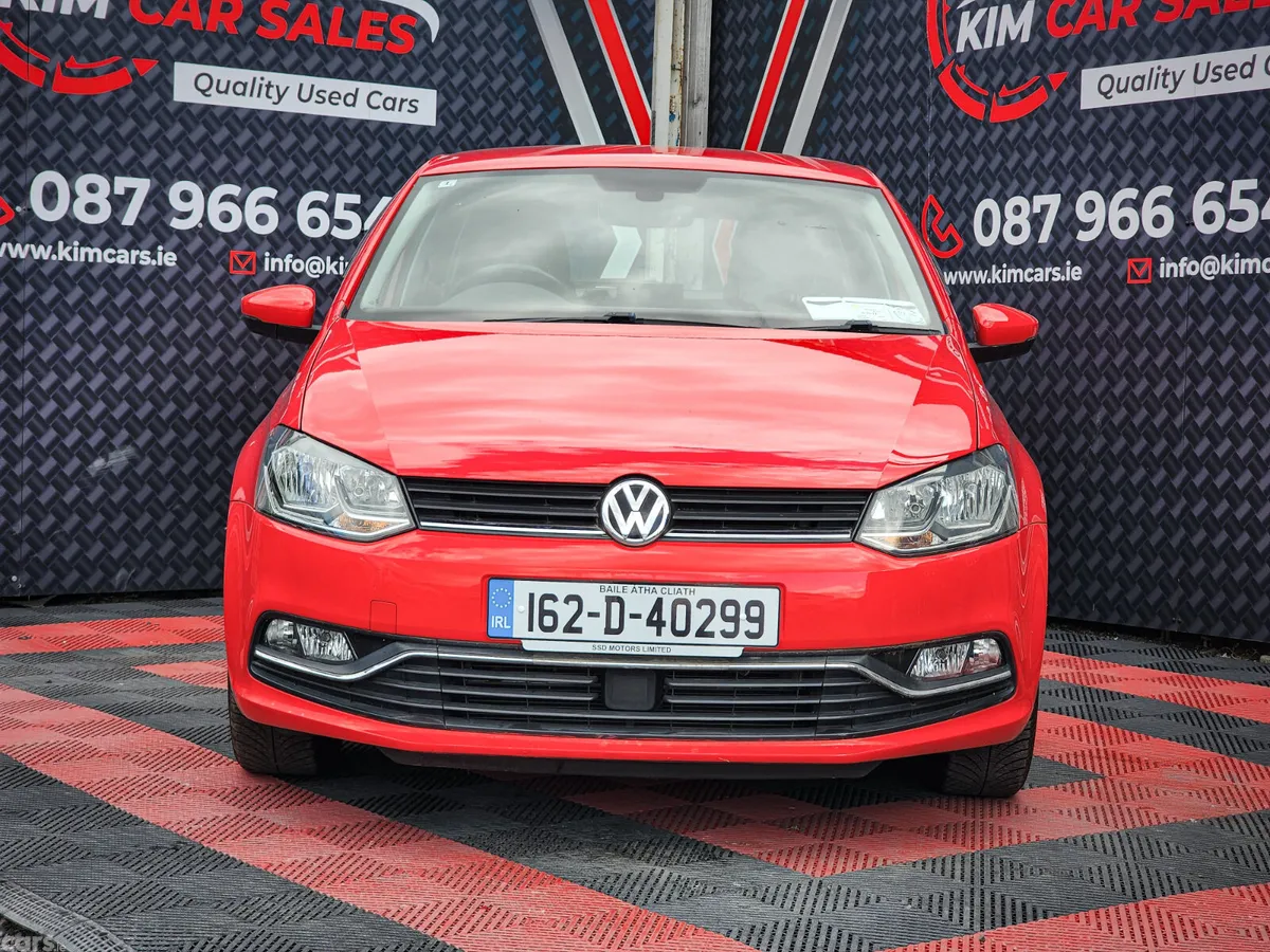 Volkswagen Polo Hatchback, Petrol, 2016, Red