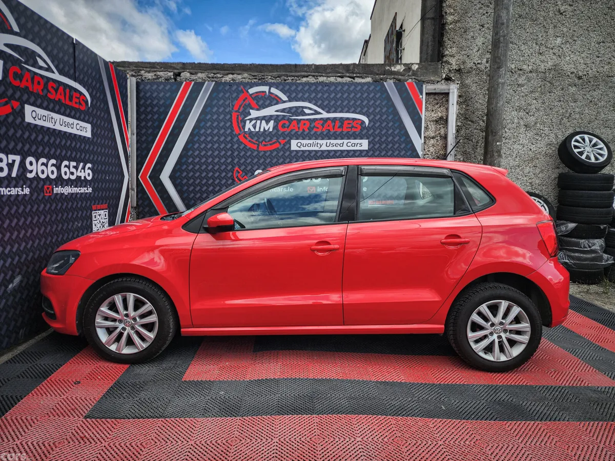 Volkswagen Polo Hatchback, Petrol, 2016, Red