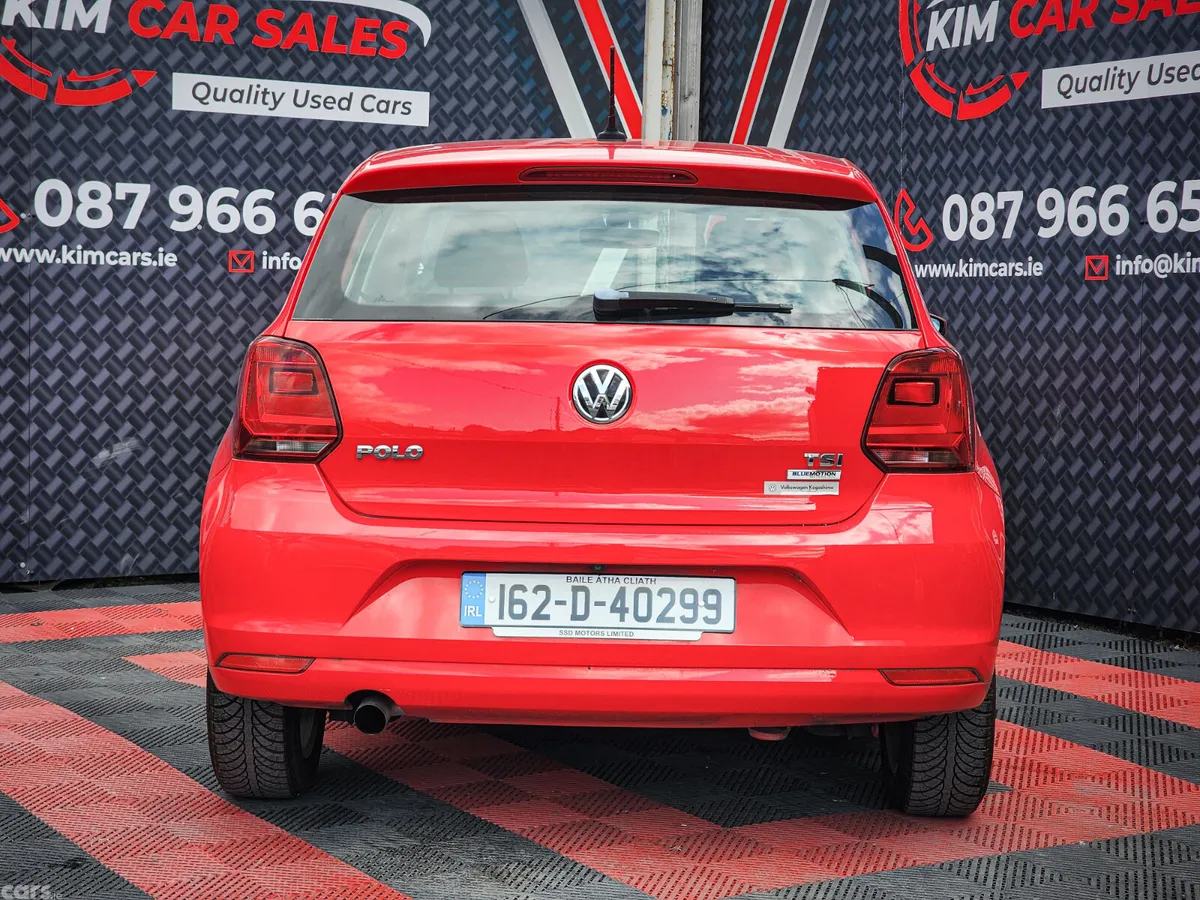 Volkswagen Polo Hatchback, Petrol, 2016, Red