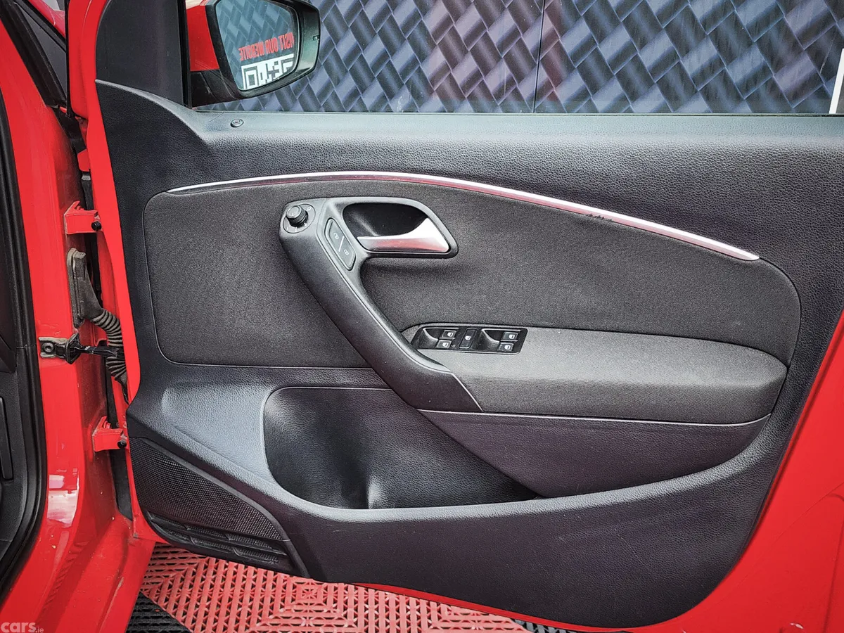Volkswagen Polo Hatchback, Petrol, 2016, Red