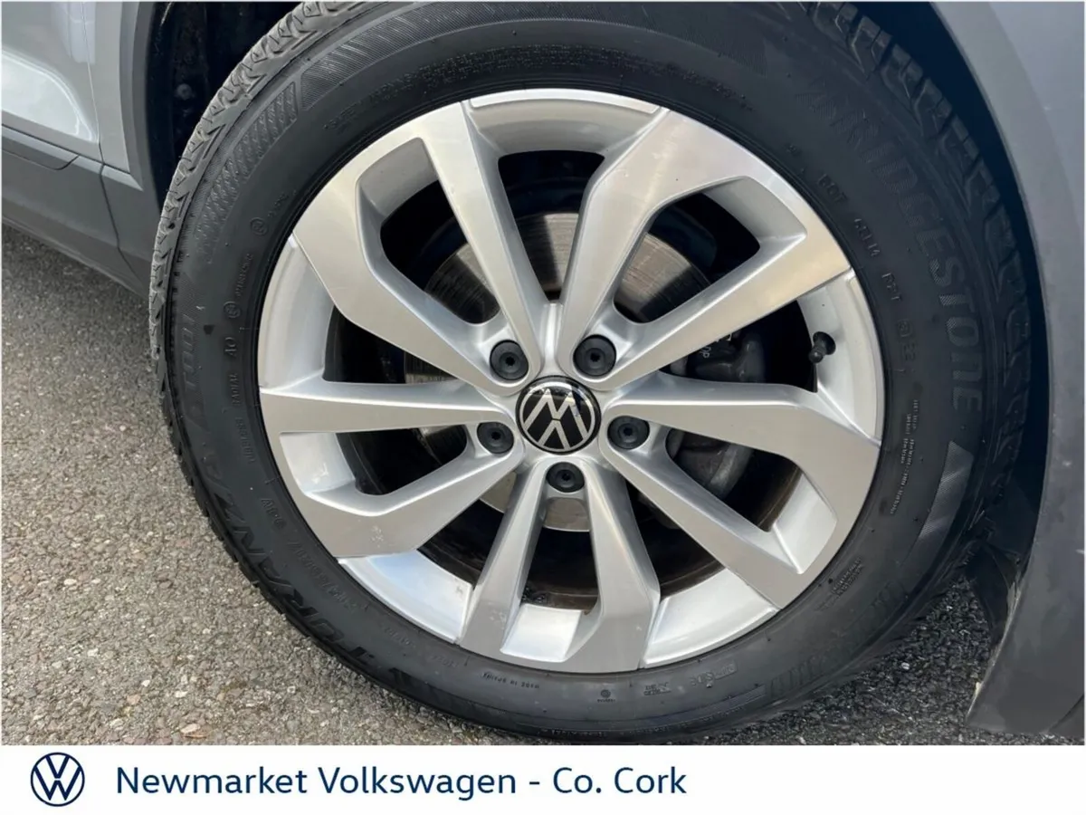Volkswagen T-Roc SUV, Petrol, 2024, Grey