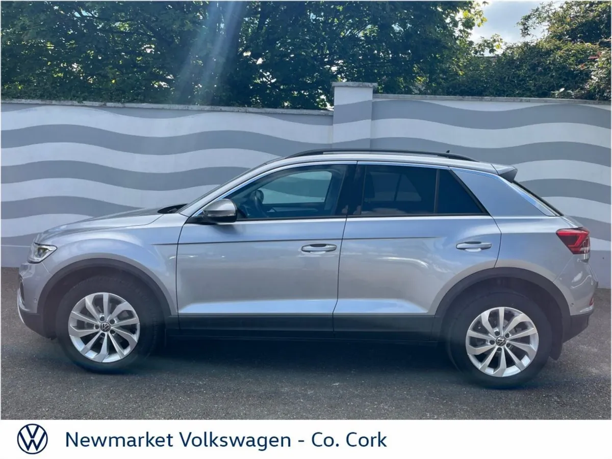Volkswagen T-Roc SUV, Petrol, 2024, Grey