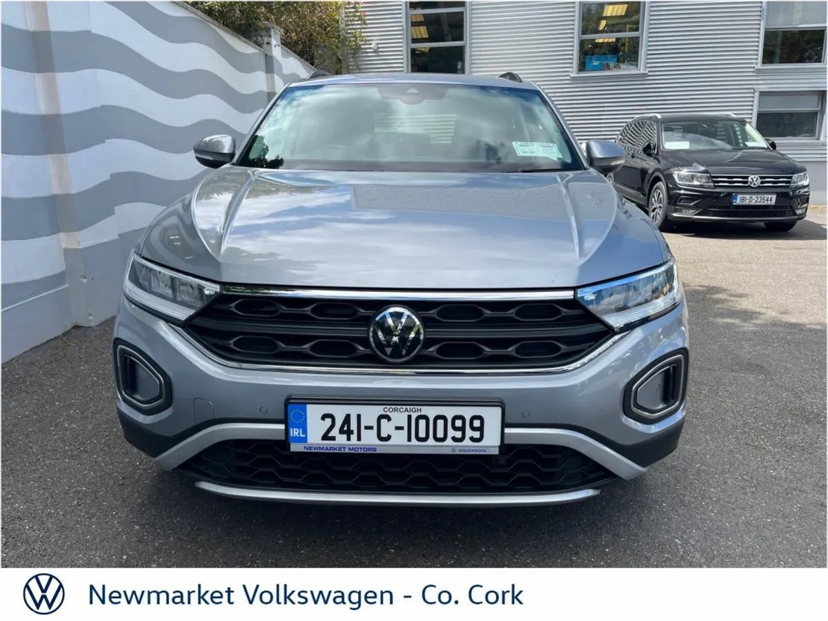 Volkswagen T-Roc SUV, Petrol, 2024, Grey