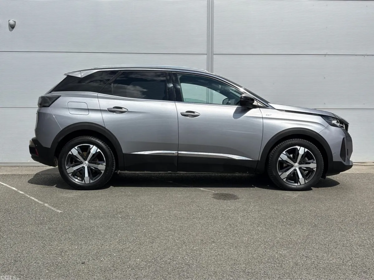 Peugeot 3008 MPV, Diesel, 2024, Grey