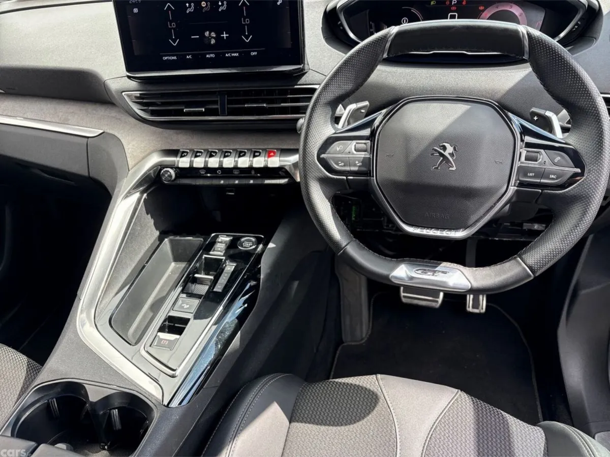 Peugeot 3008 MPV, Diesel, 2024, Grey