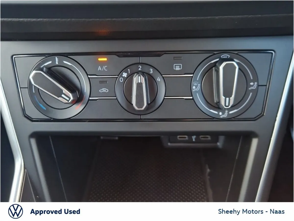 Volkswagen Polo Hatchback, Petrol, 2022, Black