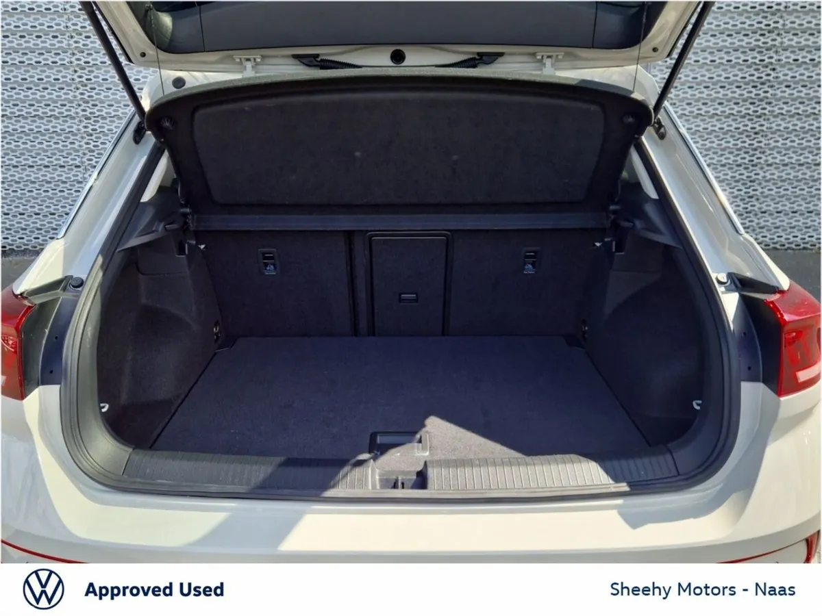Volkswagen T-Roc SUV, Petrol, 2023, Grey