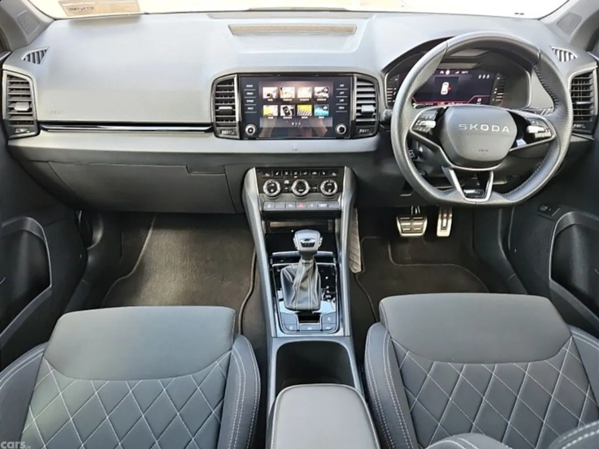Skoda Karoq SUV, Diesel, 2026, Grey