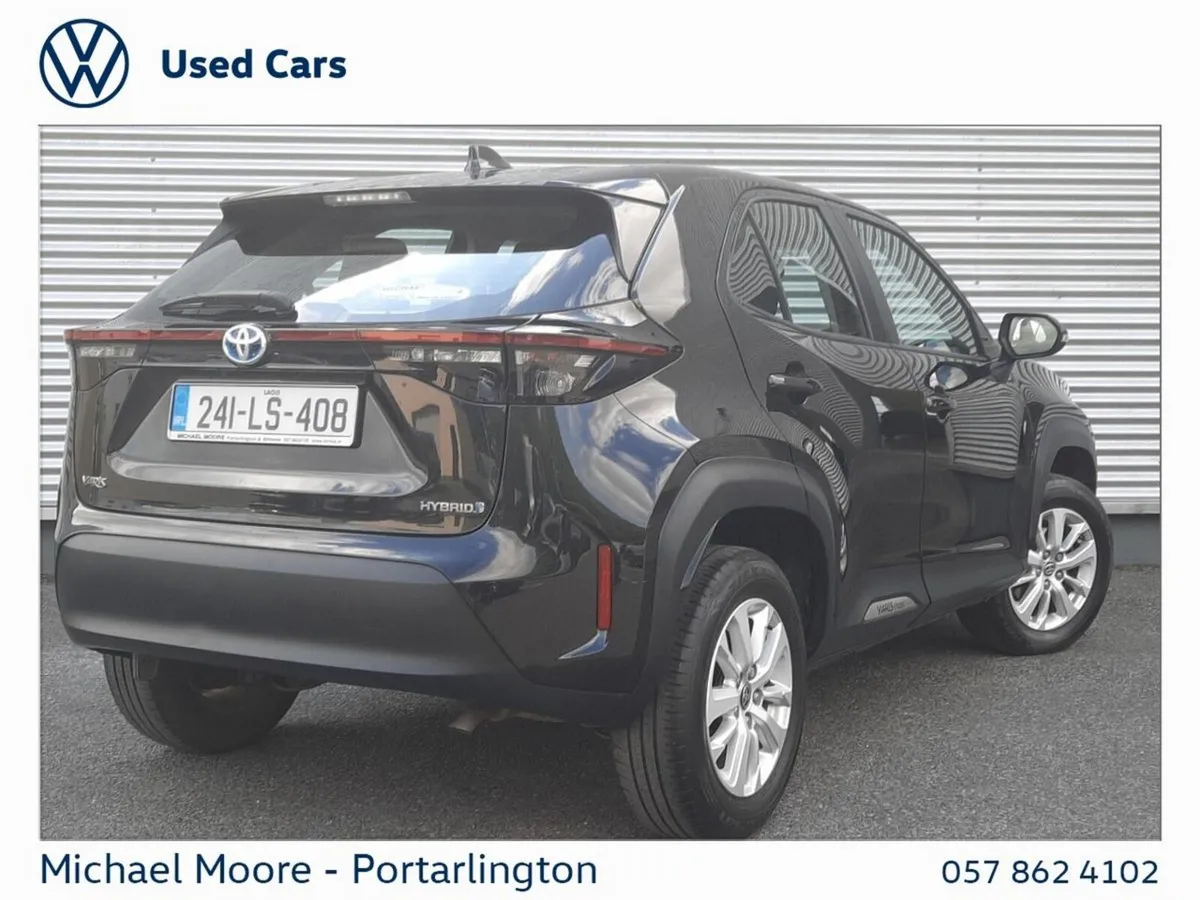Toyota Yaris Cross Hatchback, Petrol Hybrid, 2024, Black