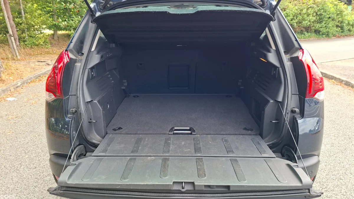Peugeot 3008 SUV, Diesel, 2016, Blue