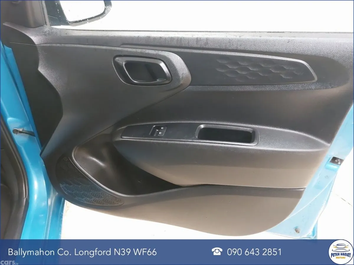 Hyundai i10 Hatchback, Petrol, 2021, Blue