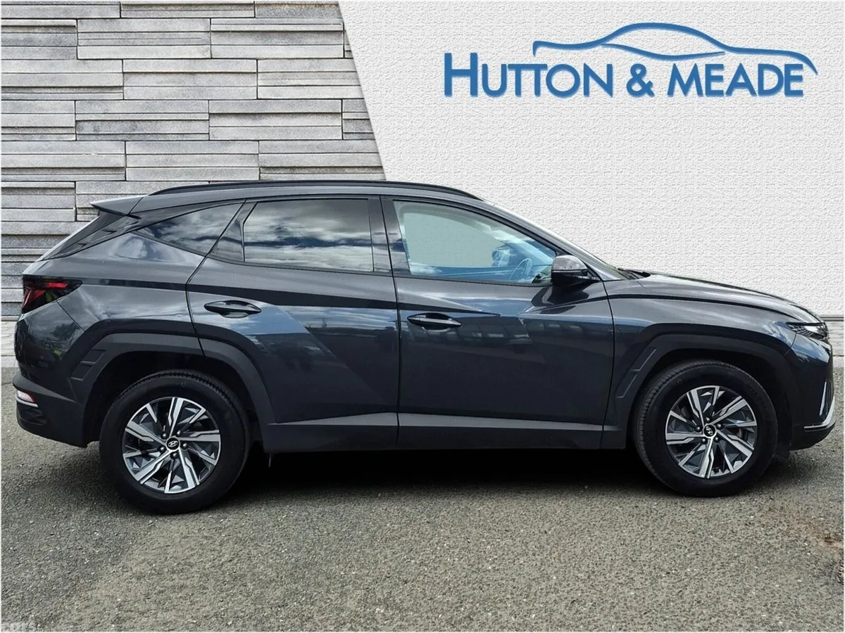 Hyundai Tucson SUV, Petrol Hybrid, 2023, Grey