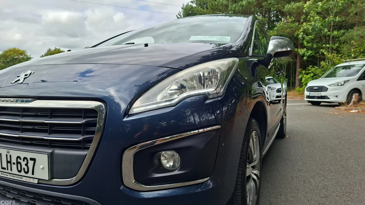 Peugeot 3008 SUV, Diesel, 2016, Blue