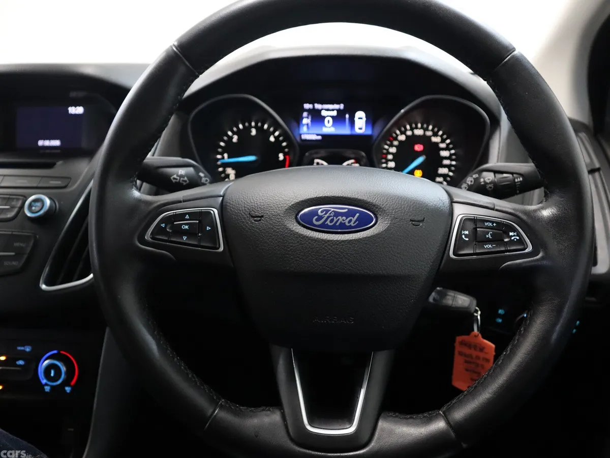 Ford Focus Hatchback, Diesel, 2016, Silver