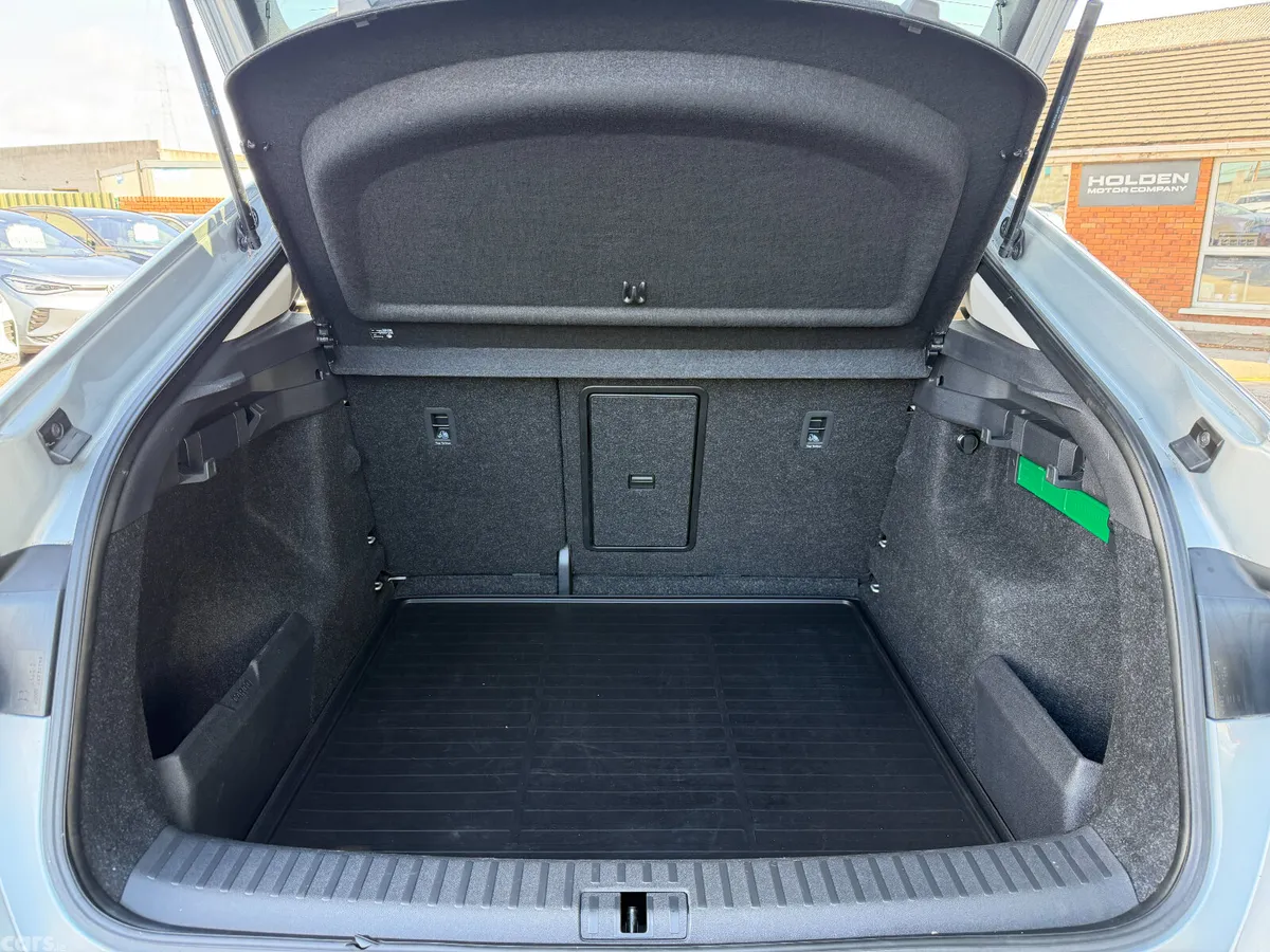 Skoda Enyaq Coupe, Electric, 2023, Grey