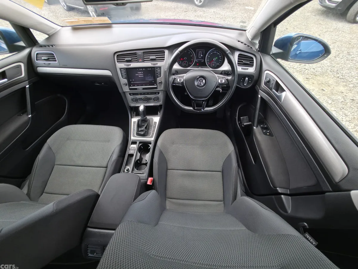 Volkswagen Golf Hatchback, Petrol, 2014, Blue