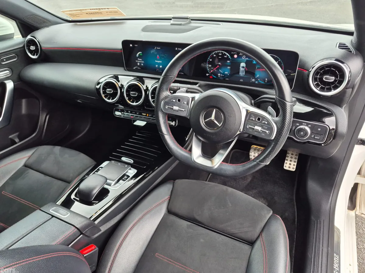 Mercedes-Benz A-Class Hatchback, Diesel, 2019, White