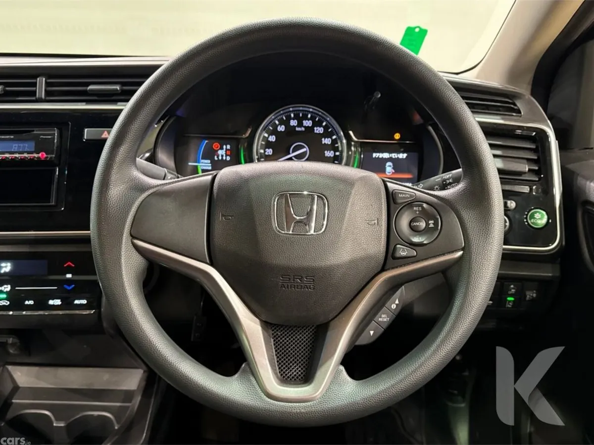 Honda Grace Saloon, Petrol Hybrid, 2019, Silver