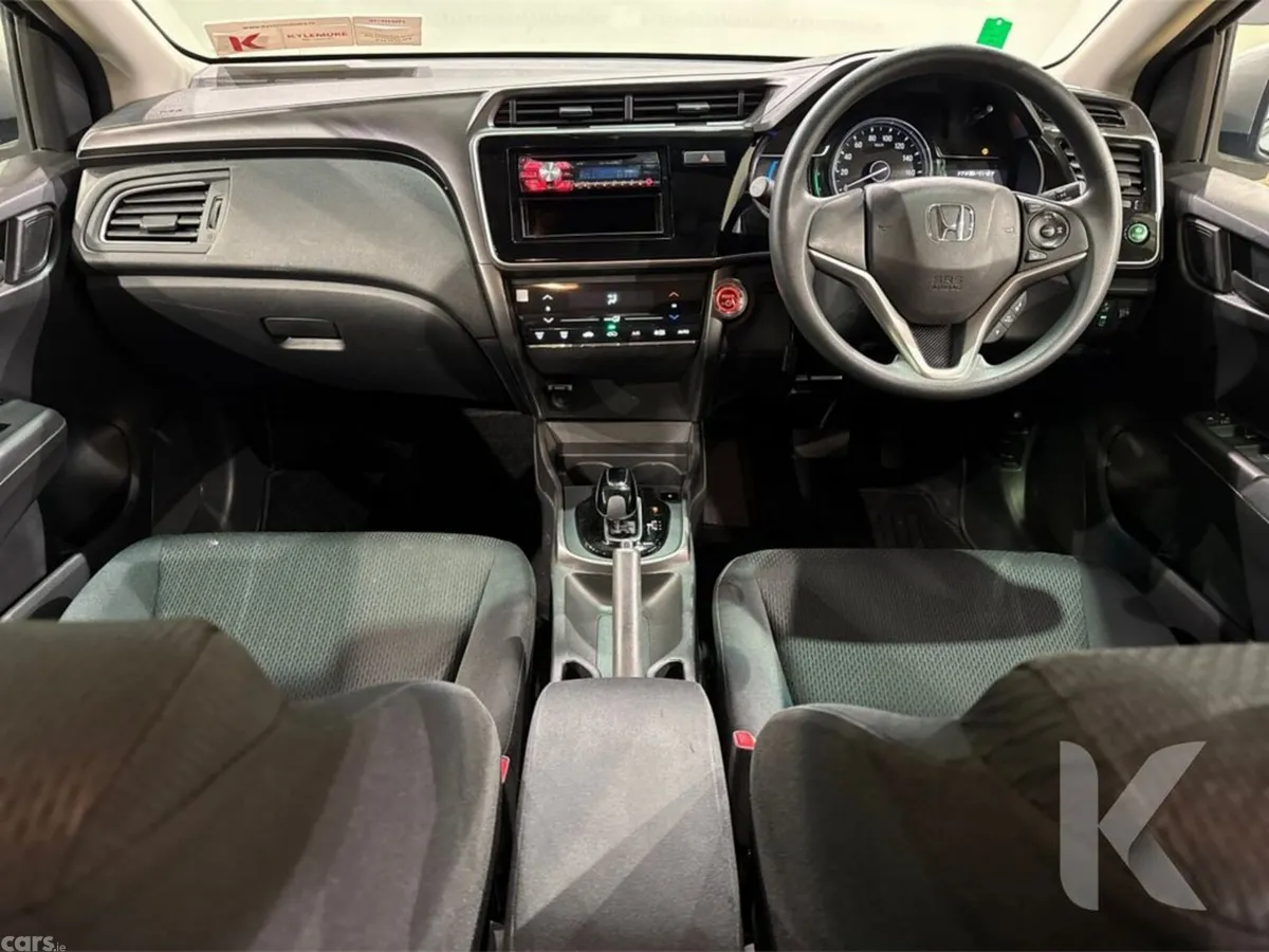 Honda Grace Saloon, Petrol Hybrid, 2019, Silver