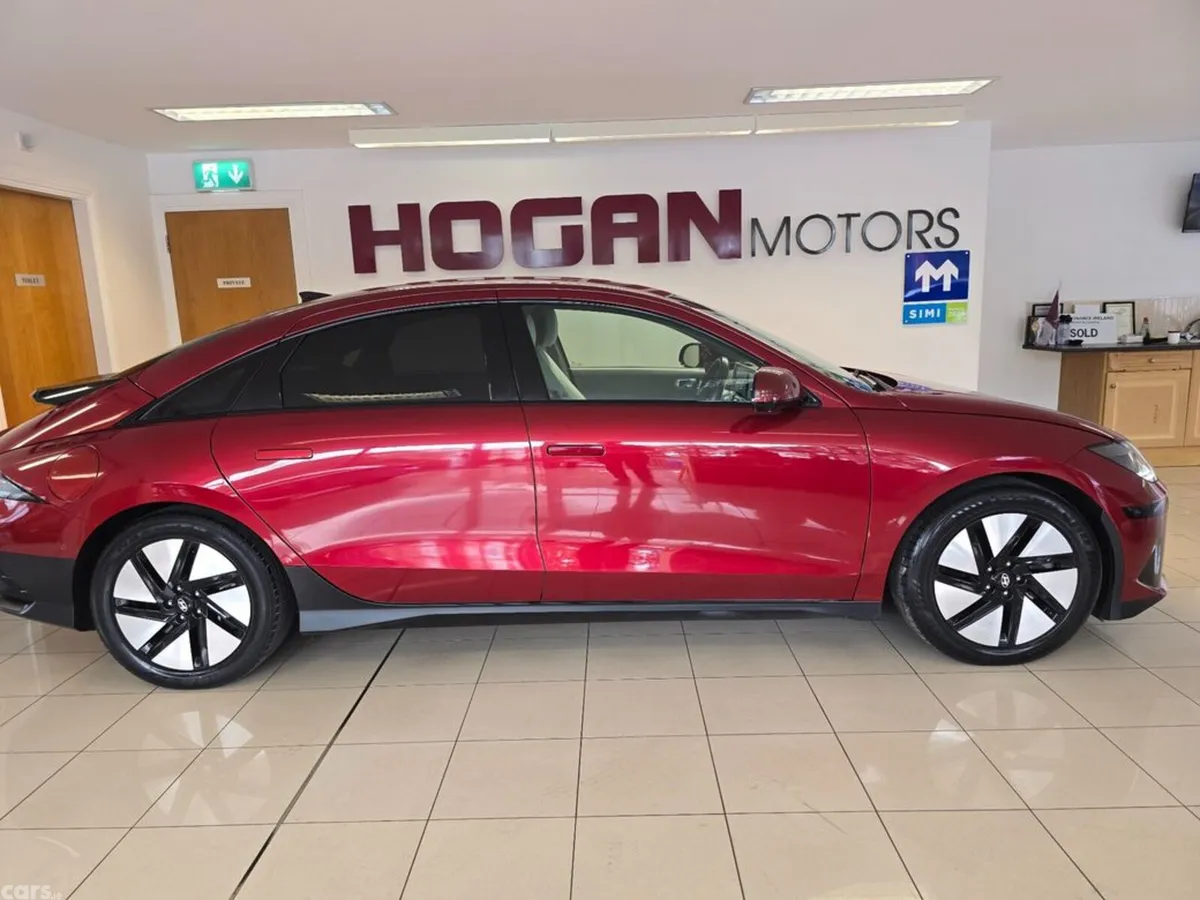 Hyundai IONIQ 6 Saloon, Electric, 2023, Red