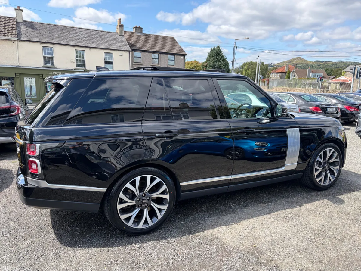 Land Rover Range Rover SUV, Petrol Hybrid, 2021, Black