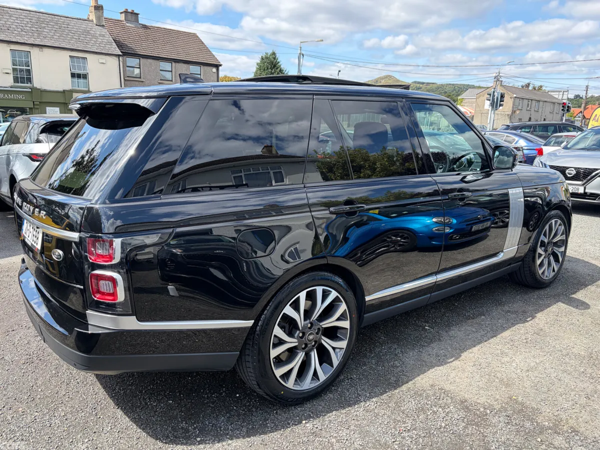 Land Rover Range Rover SUV, Petrol Hybrid, 2021, Black