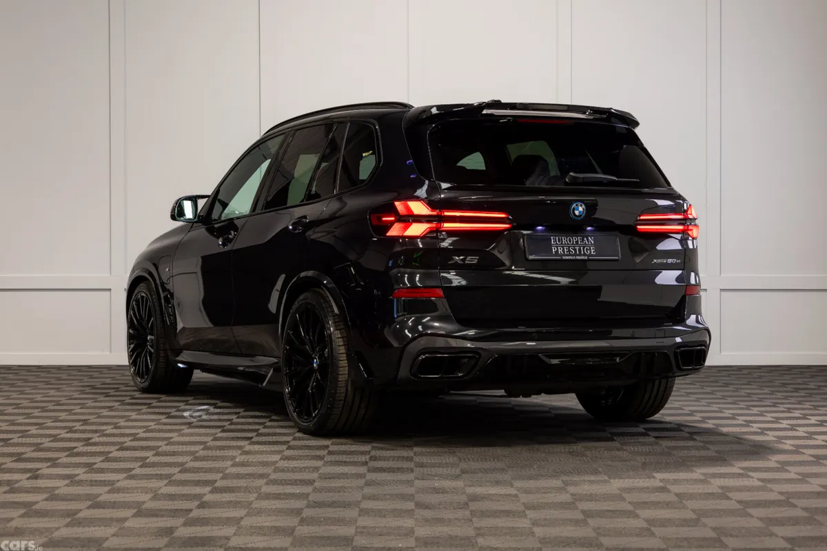 BMW X5 SUV, Petrol Plug-in Hybrid, 2025, Black