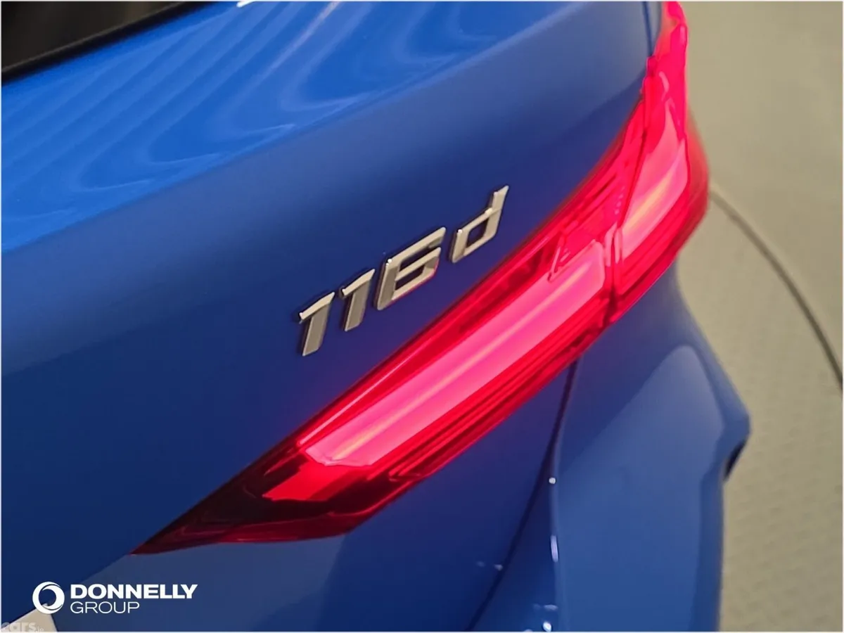 BMW 1-Series Hatchback, Diesel, 2023, Blue