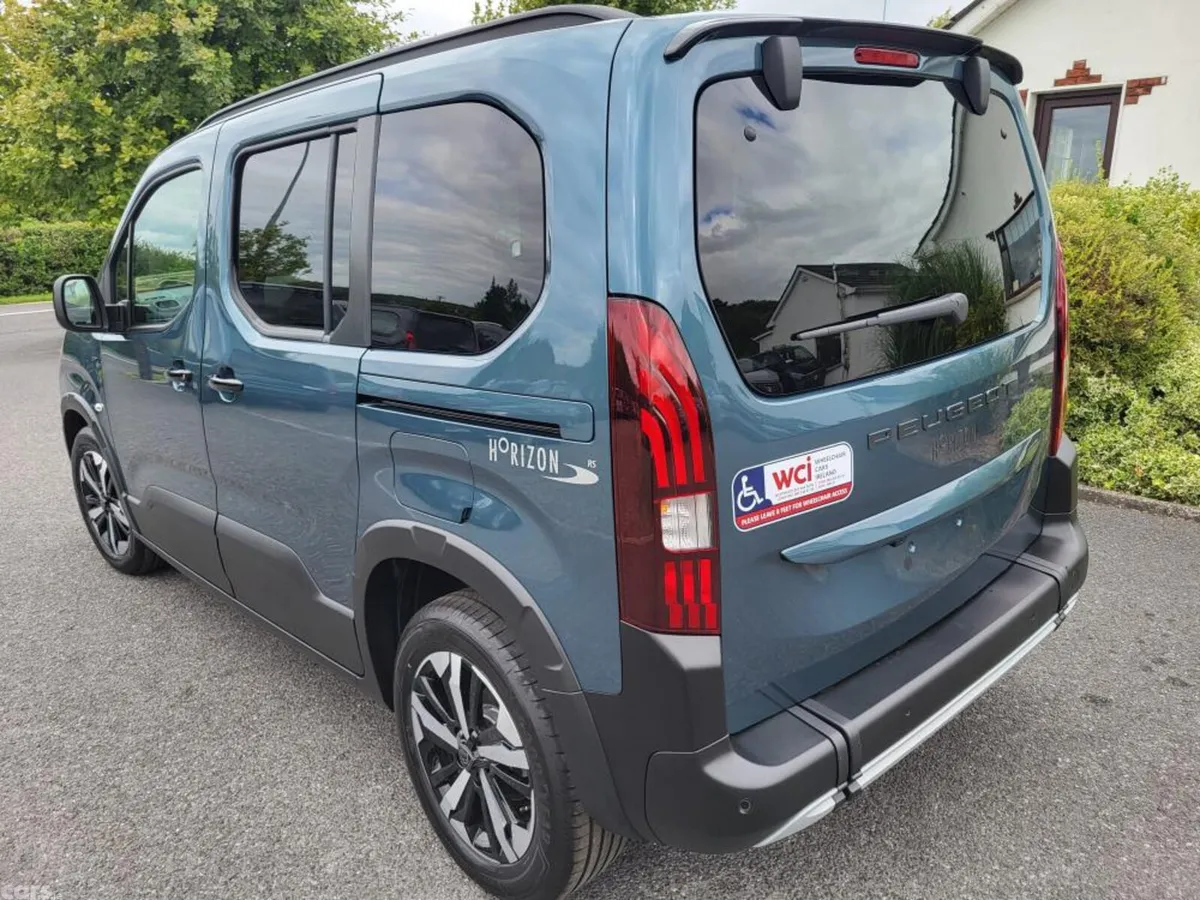 Peugeot Rifter MPV, Diesel, 2026, Blue