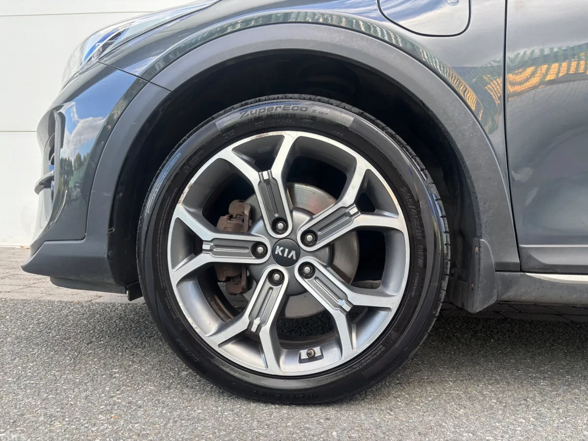 Kia XCeed Hatchback, Petrol Plug-in Hybrid, 2021, Grey