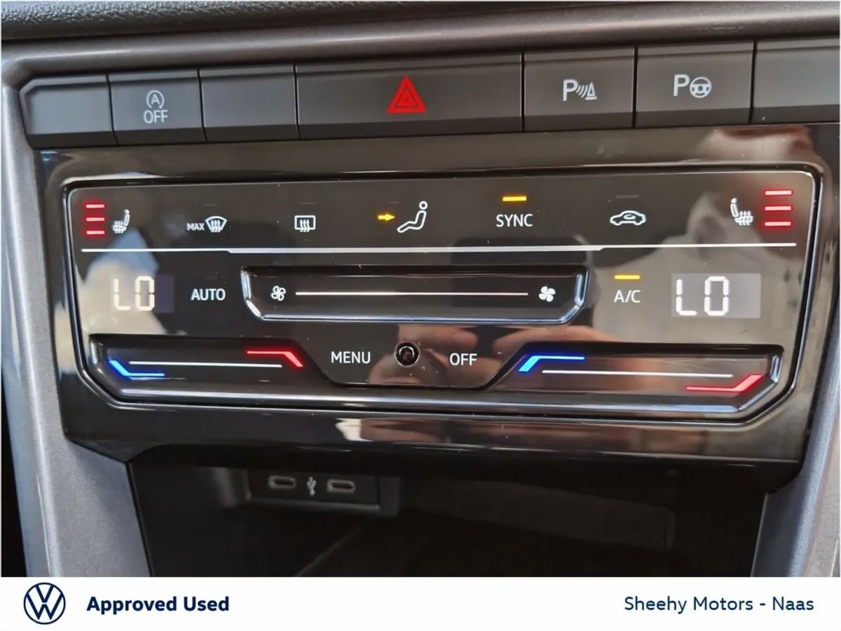 Volkswagen T-Roc SUV, Petrol, 2022, Blue