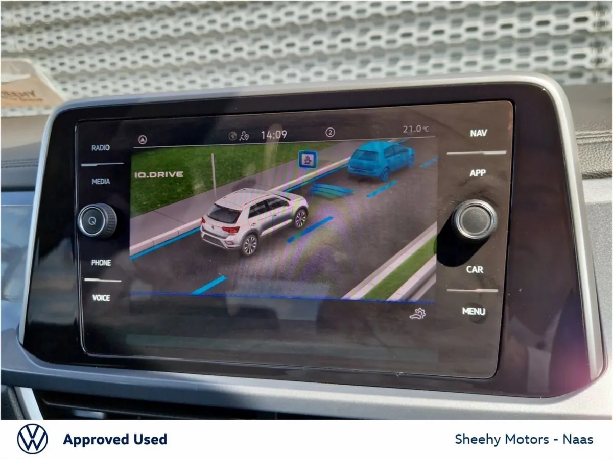 Volkswagen T-Roc SUV, Petrol, 2022, Blue
