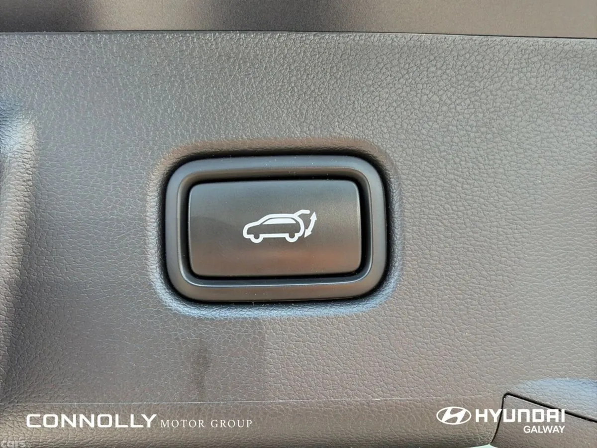 Hyundai Tucson SUV, Petrol Plug-in Hybrid, 2024, Black