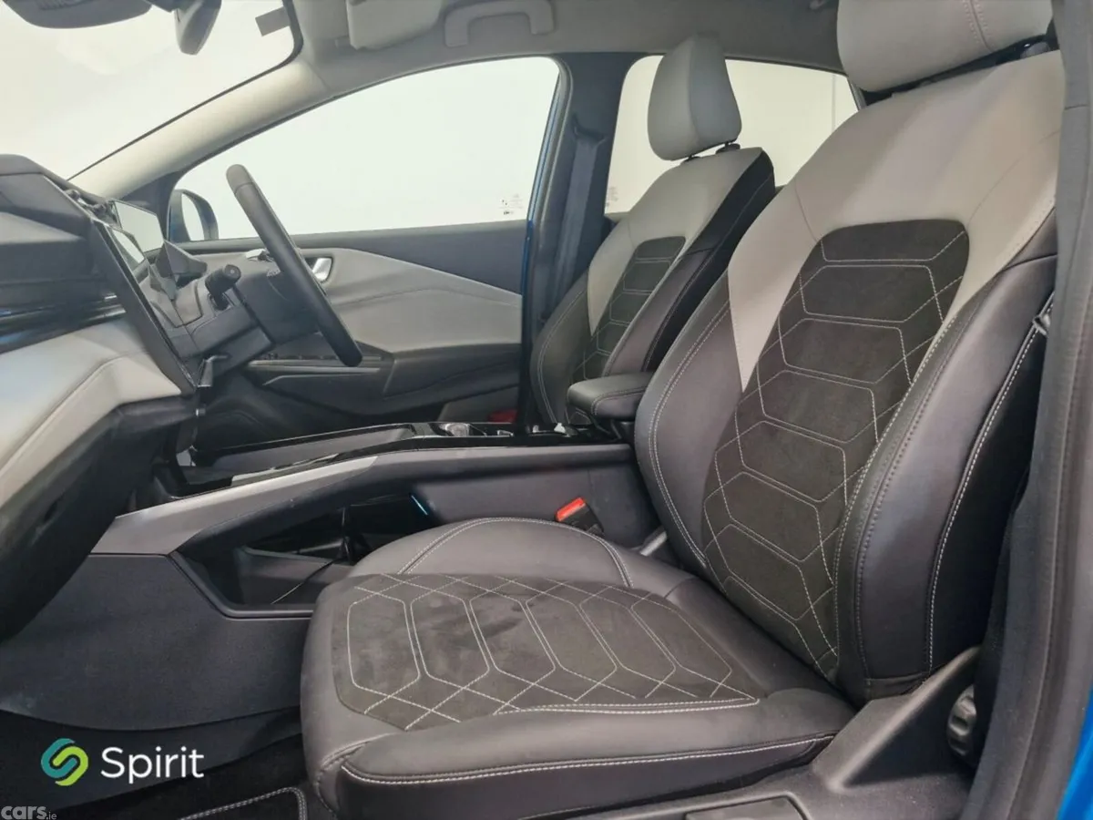 Ford Puma MPV, Electric, 2026, Blue