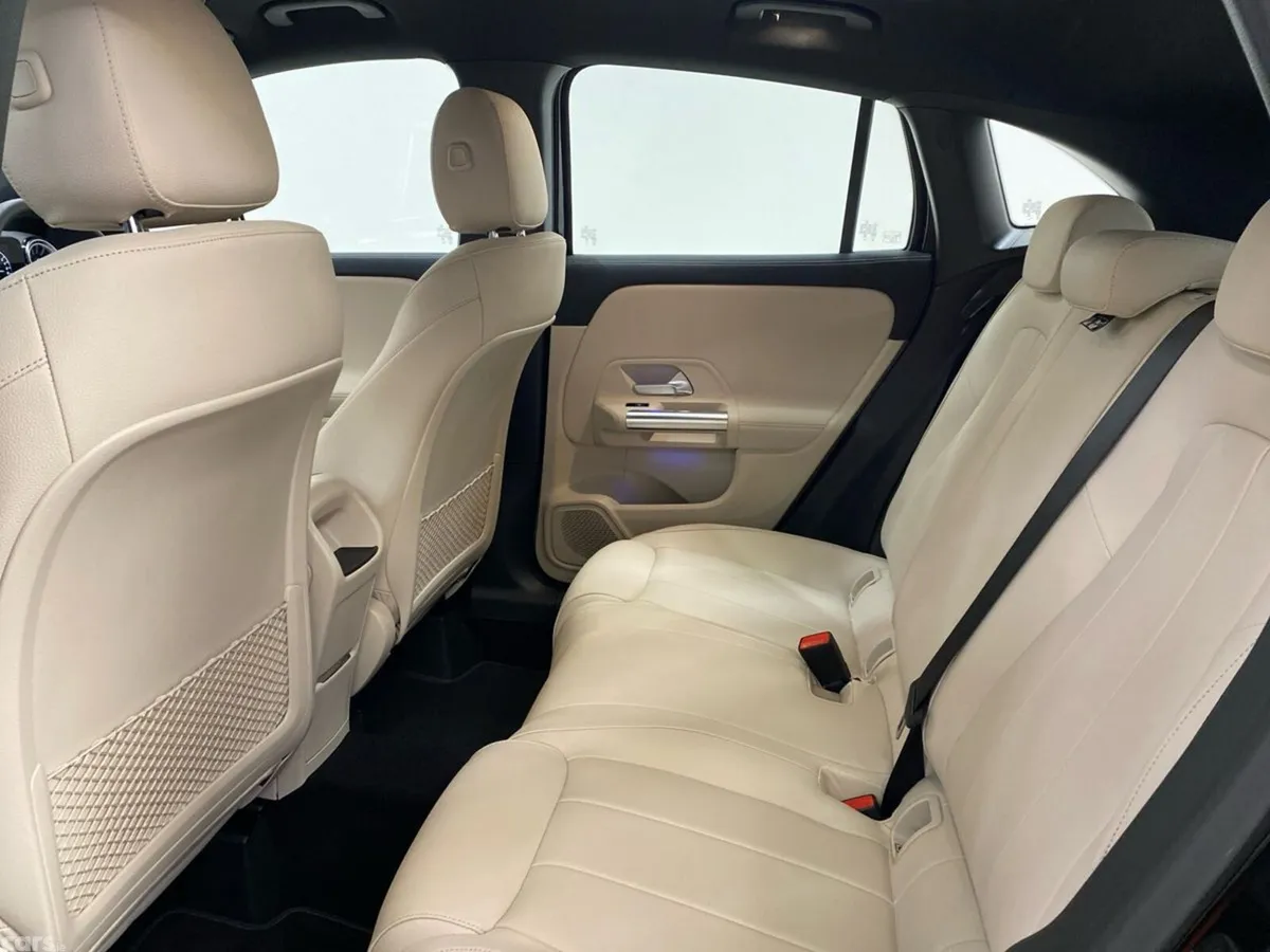 Mercedes-Benz GLA SUV, Petrol Plug-in Hybrid, 2026, Black