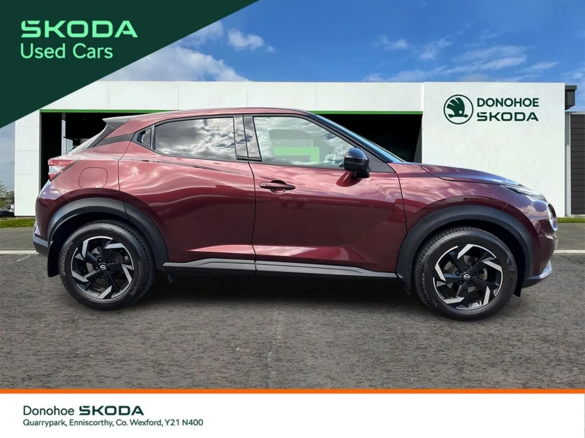 Nissan Juke SUV, Petrol, 2023, Red