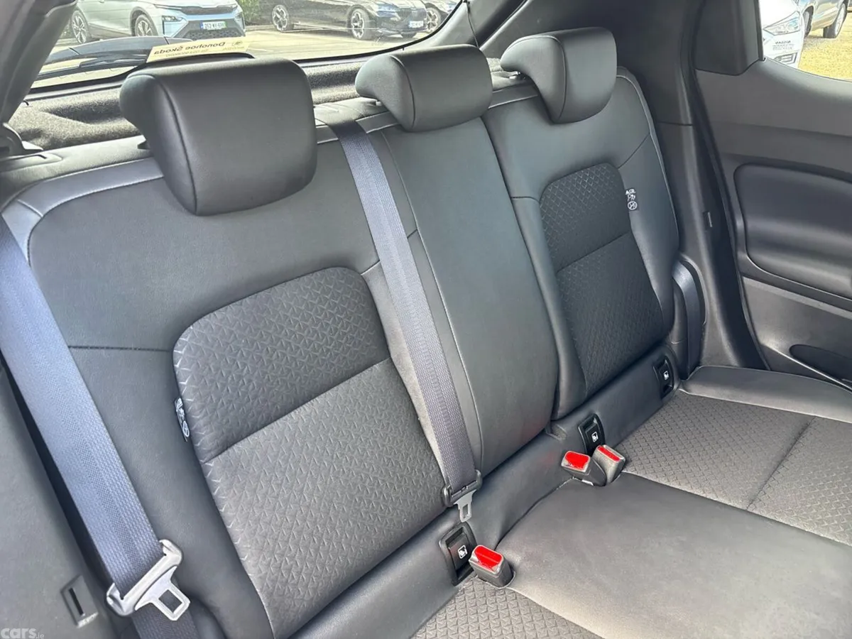 Nissan Juke SUV, Petrol, 2023, Red