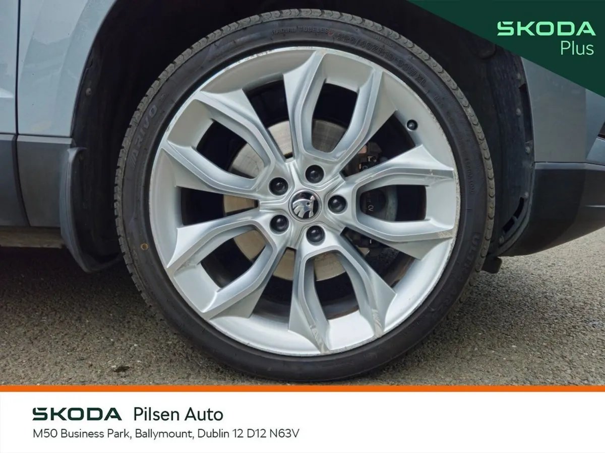 Skoda Karoq Estate, Diesel, 2022, Grey