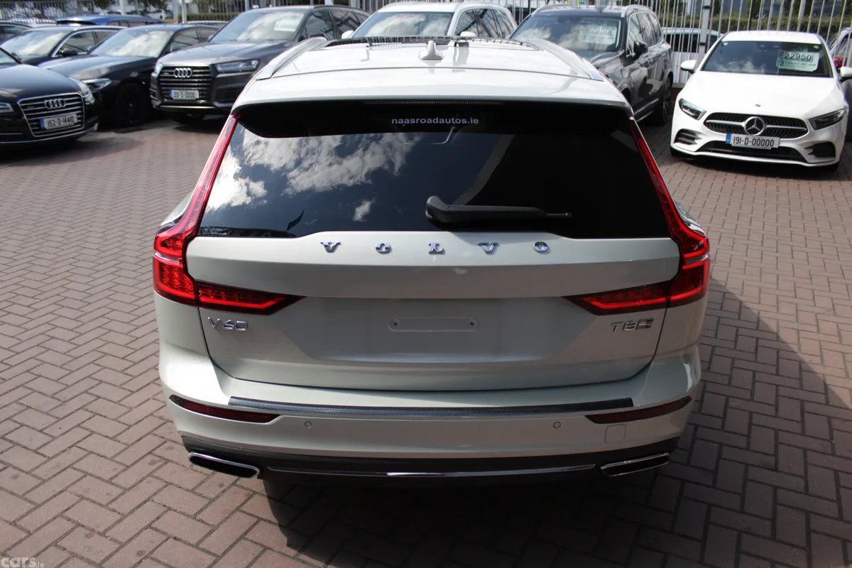 Volvo V60 Estate, Petrol Plug-in Hybrid, 2020, Silver
