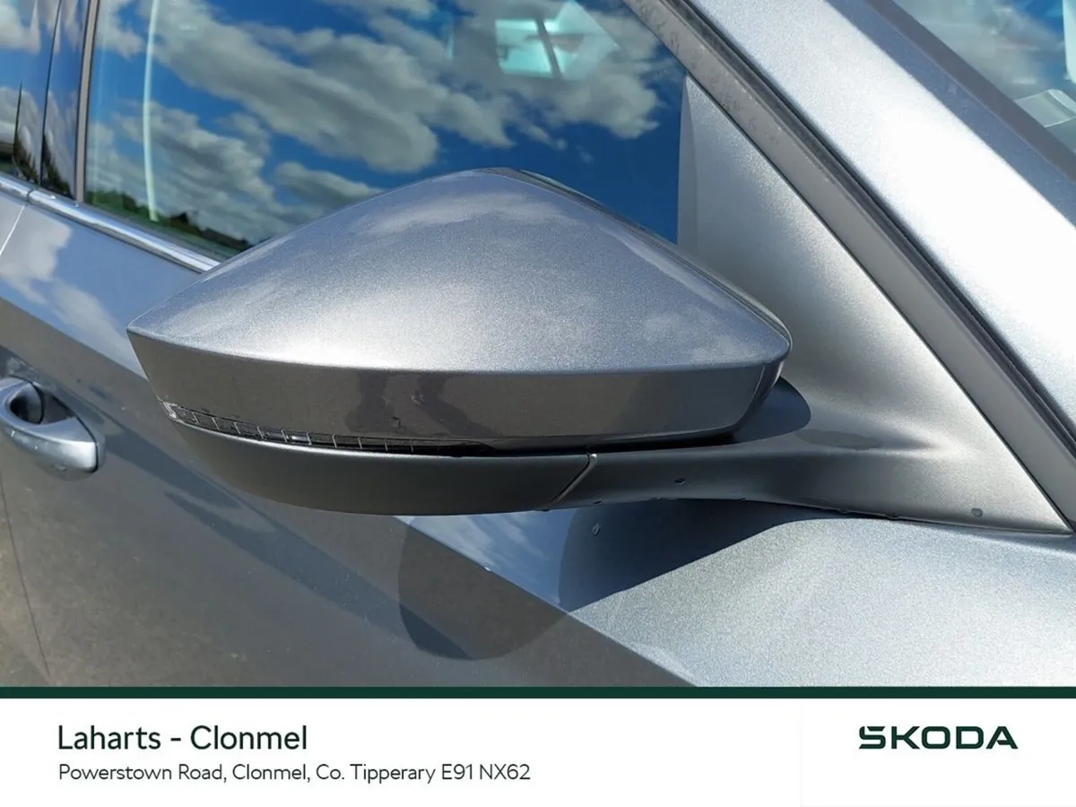 Skoda Scala Hatchback, Petrol, 2026, Grey