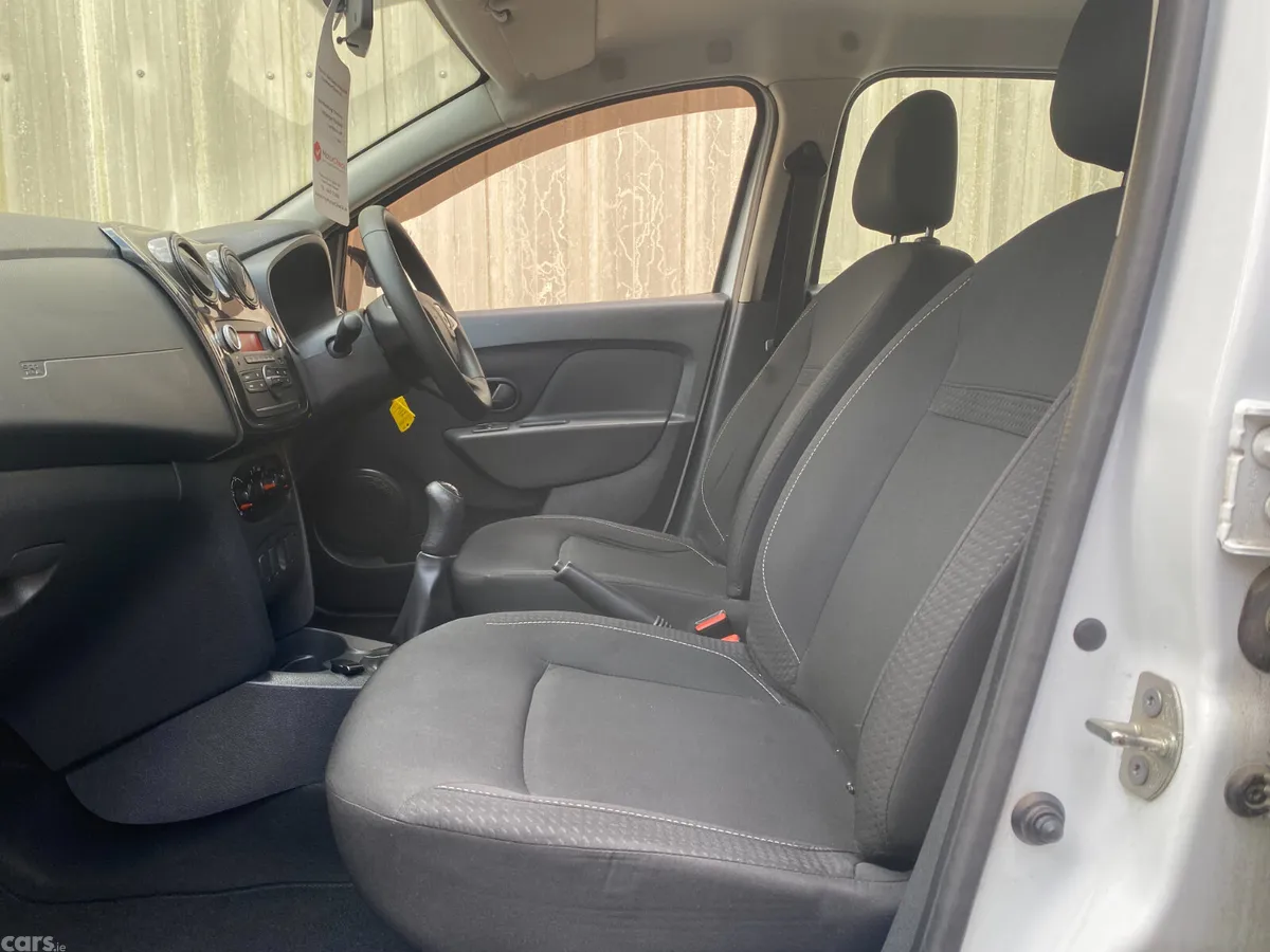 Dacia Sandero Hatchback, Petrol, 2019, White