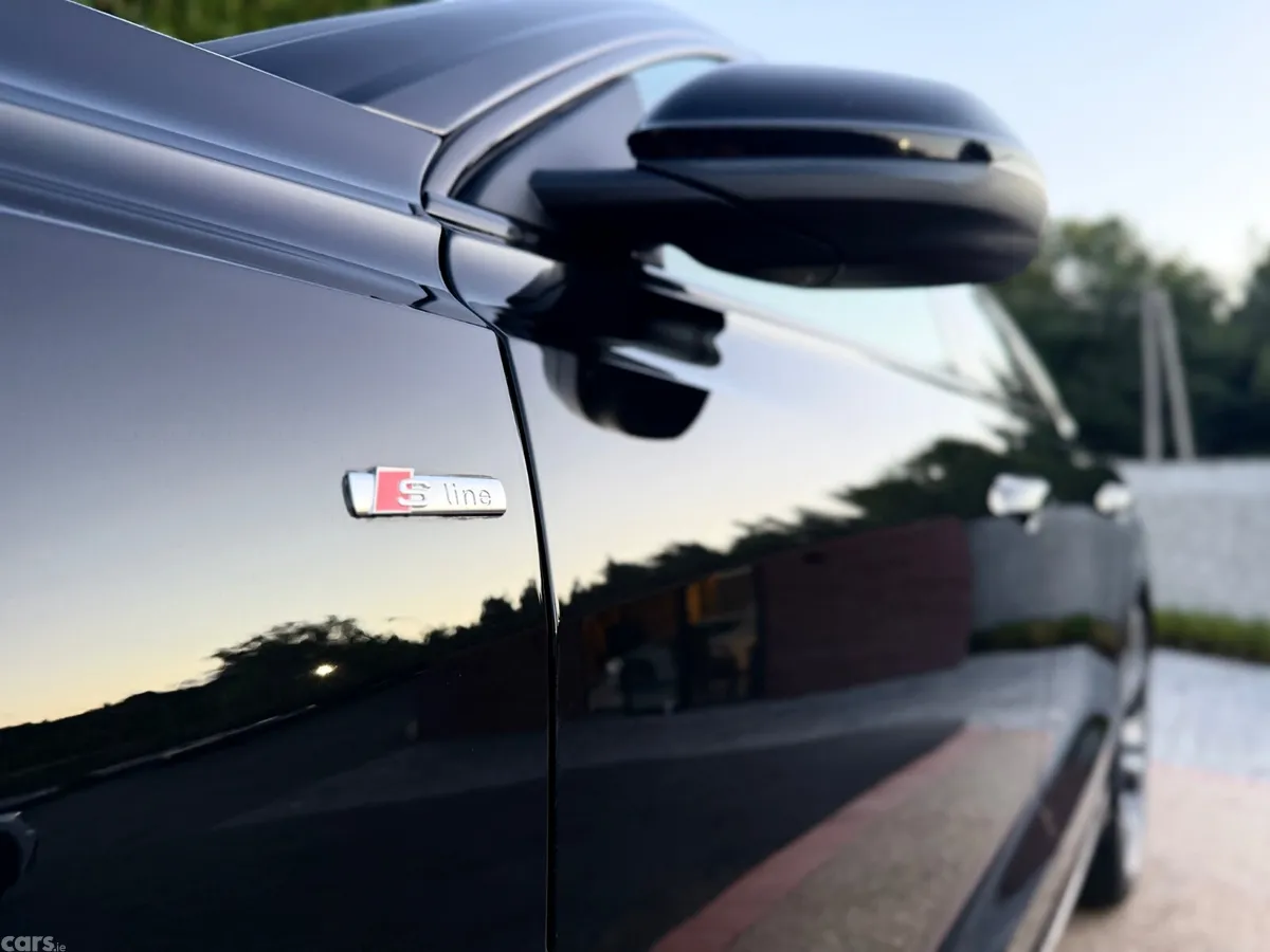 Audi Q8 Hatchback, Diesel, 2023, Black