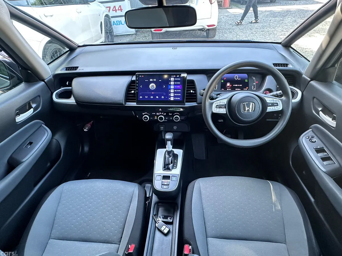 Honda Fit Hatchback, Petrol Hybrid, 2020, Silver